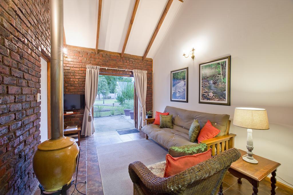 Swallows Nest Country Cottages Стормсривиер Стая снимка